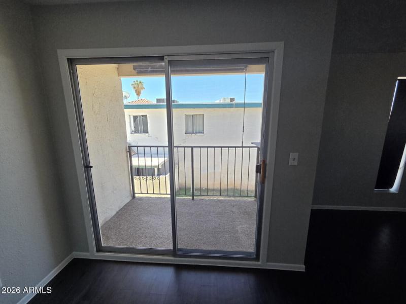 2133WTurneyAve_65684_19