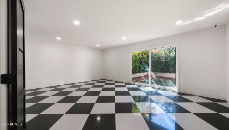 29-web-or-mls-Main Level Primary Bedroom