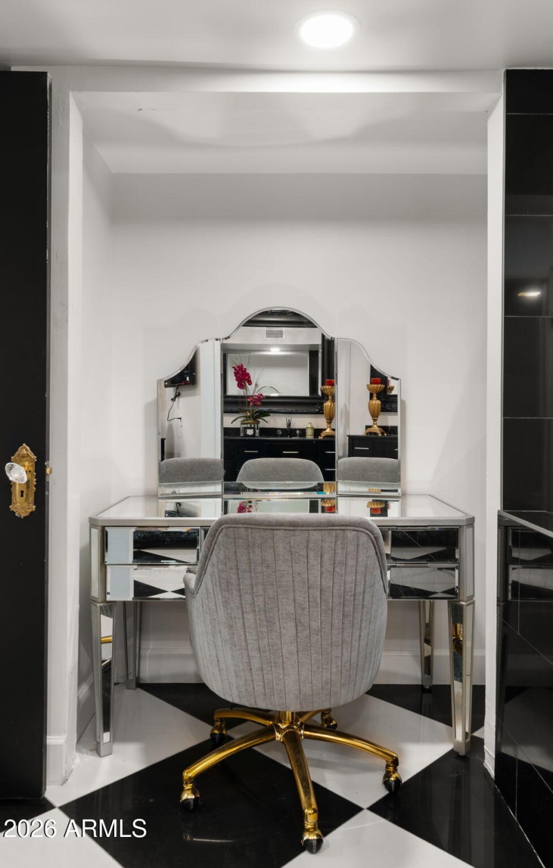 33-web-or-mls-Main Level Primary Bedroom