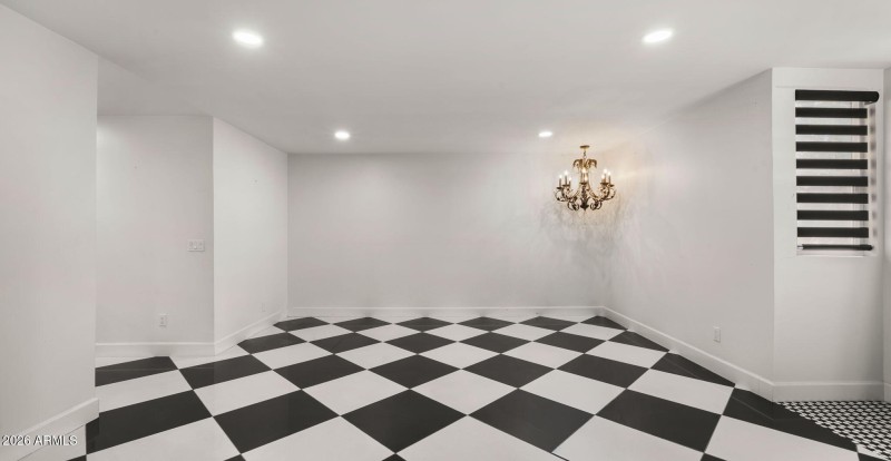 52-web-or-mls-Upstairs Primary Bedroom3