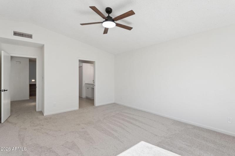 24-web-or-mls-3805-w-camino-real