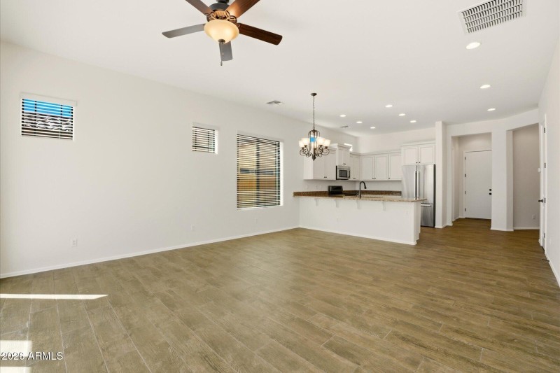 Great Room w/Ceiling fan