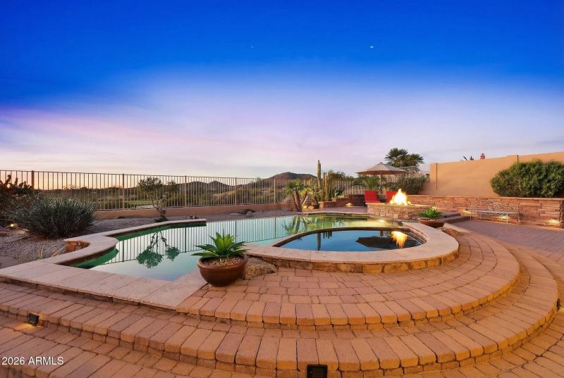 Spa, Pool & Gas Firepit