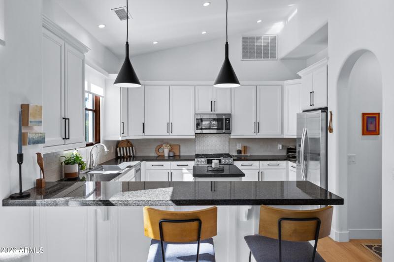 1777 W Ocotillo Rd #16-22