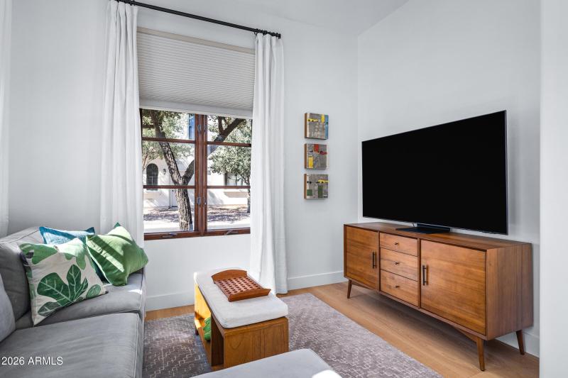 1777 W Ocotillo Rd #16-46