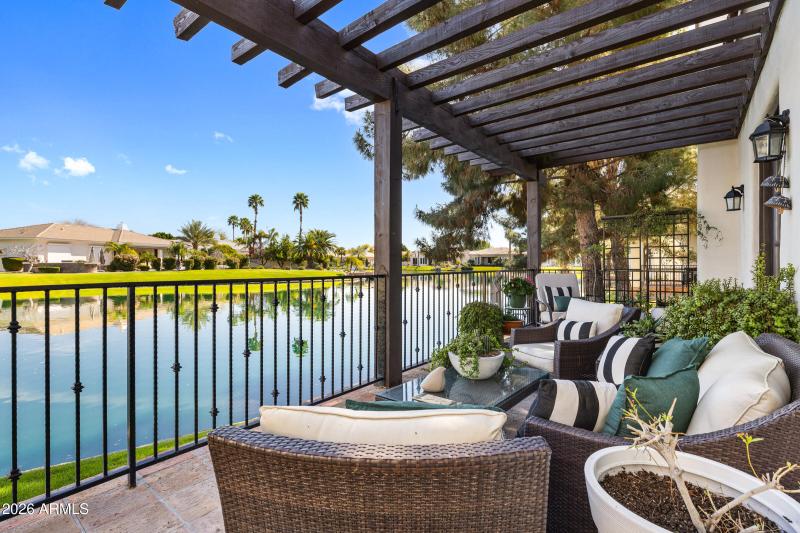 1777 W Ocotillo Rd #16-72