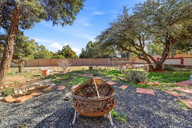 1549MainlineRd-HeberOvergaard-AZ-31