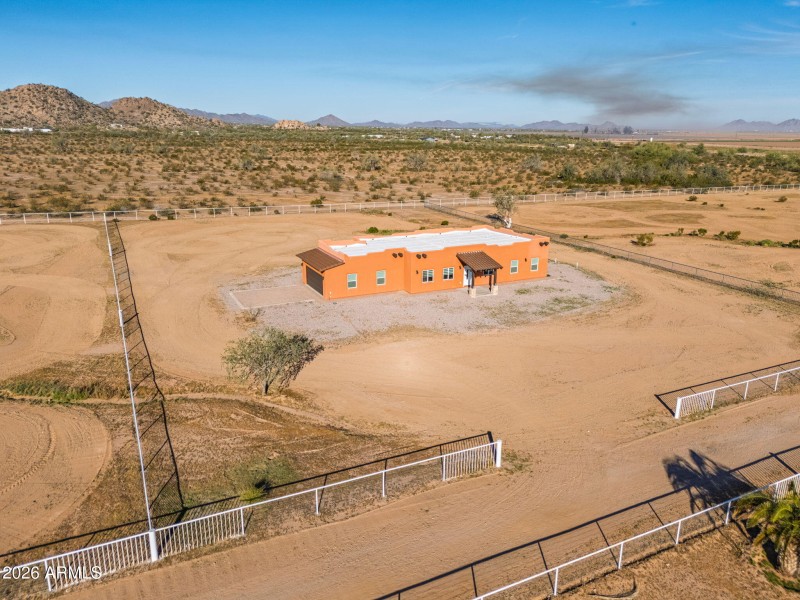 14-web-or-mls-210 N Pettoshas Dr-14