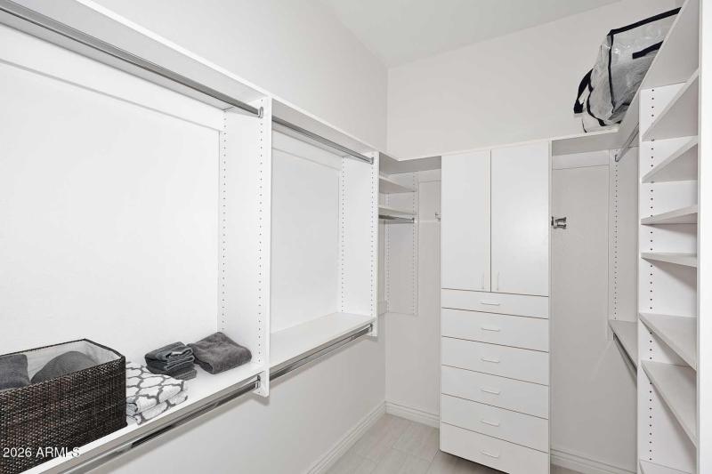 Primary Bedroom-Closet