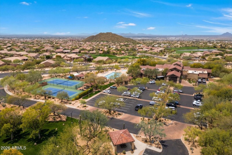 Las Sendas community