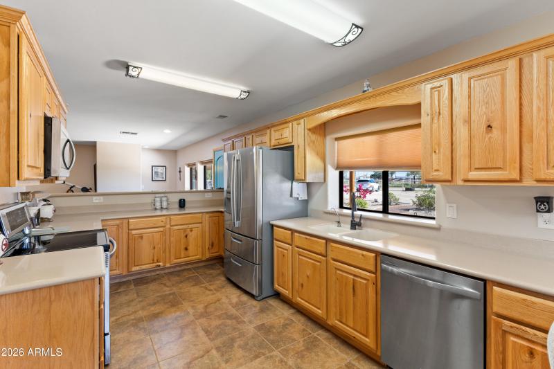 20526 W Carver Rd-18