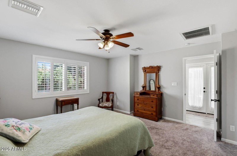 24-web-or-mls-18421 N 45th Dr Glendale,