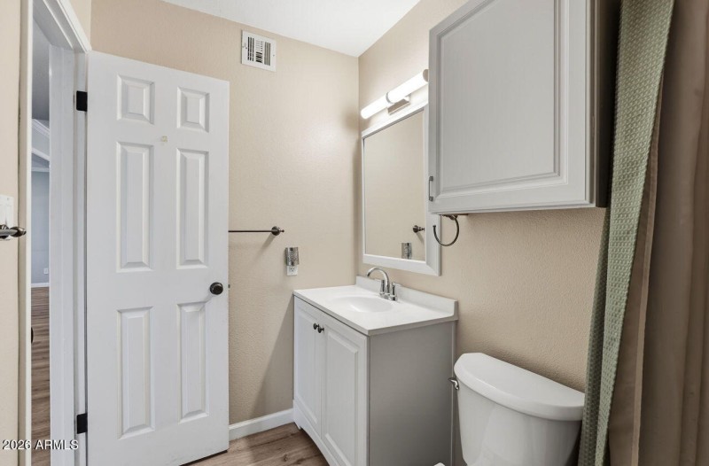 35-web-or-mls-18421 N 45th Dr Glendale,