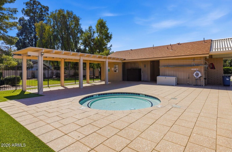 54-web-or-mls-18421 N 45th Dr Glendale,