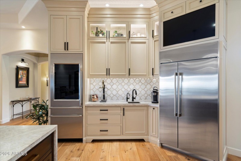 Stainless appliances