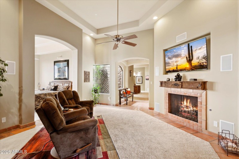 Over 1,500 sf primary wing