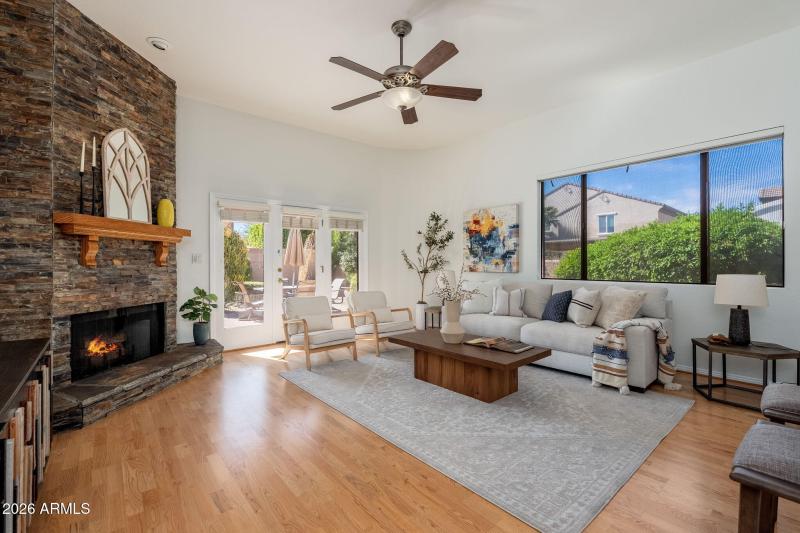 3015 E Coolidge St Unit 2 - 14