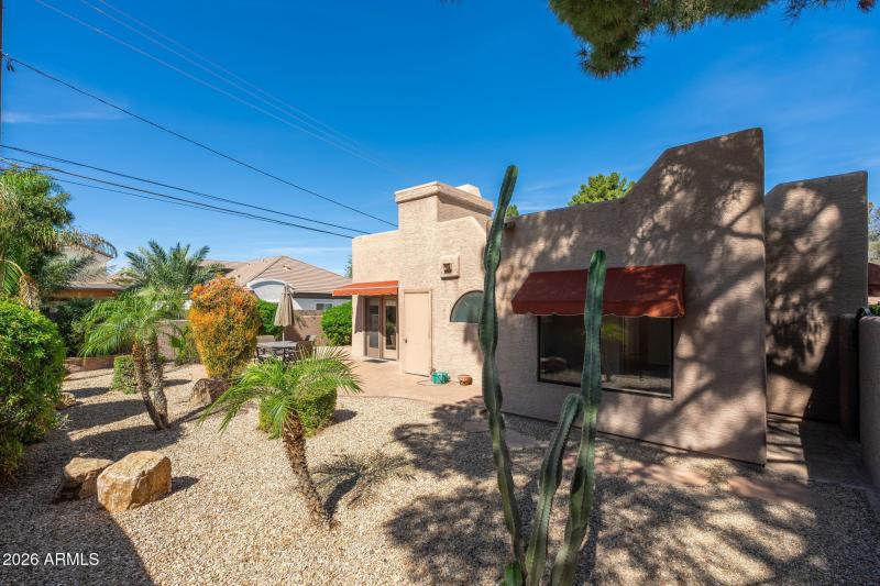 3015 E Coolidge St Unit 2 - 34