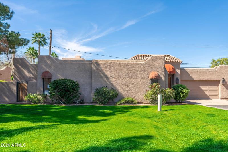 3015 E Coolidge St Unit 2 - 39