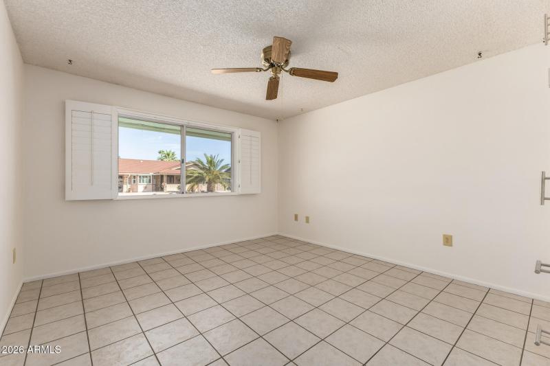 Twin Oaks - Large Bedroom 1 of 3