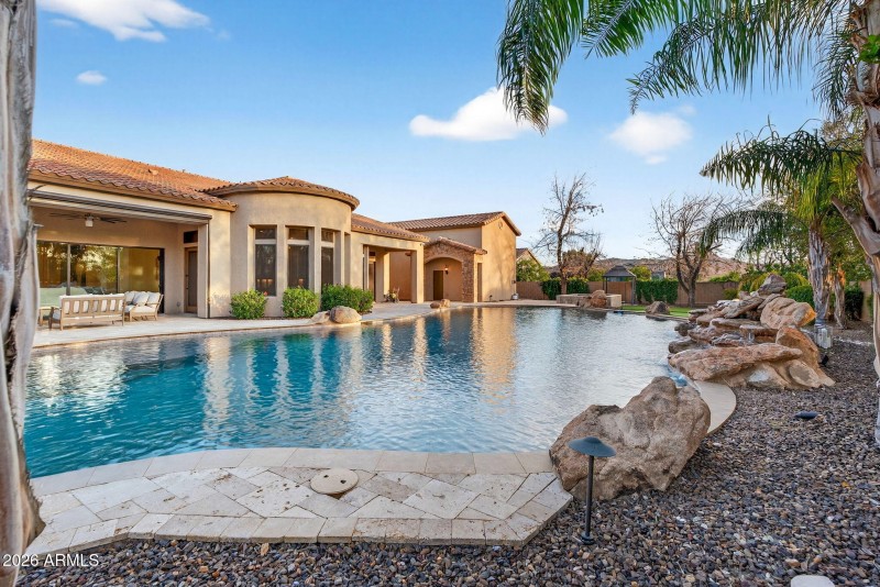 Incredible pool & spa