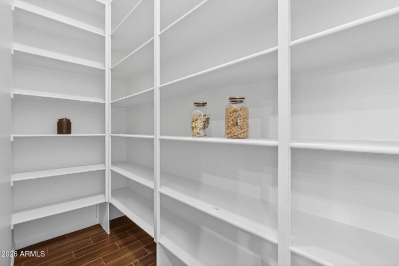 Walk in Pantry
