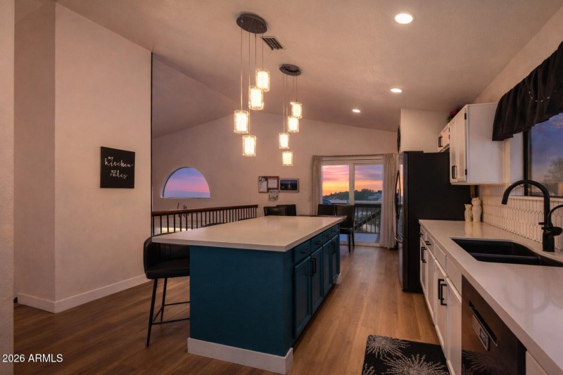 B2B70991-C354-4515-AC13-581E4B3674C9