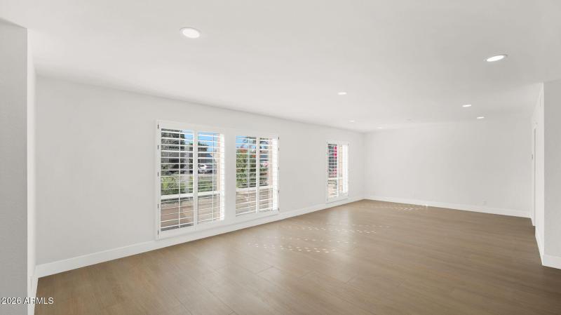 5-web-or-mls-P1442195