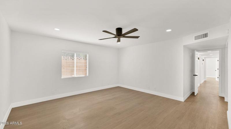 18-web-or-mls-P1442251