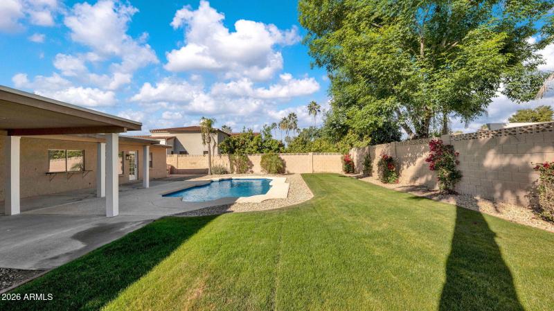 56-web-or-mls-P1475455