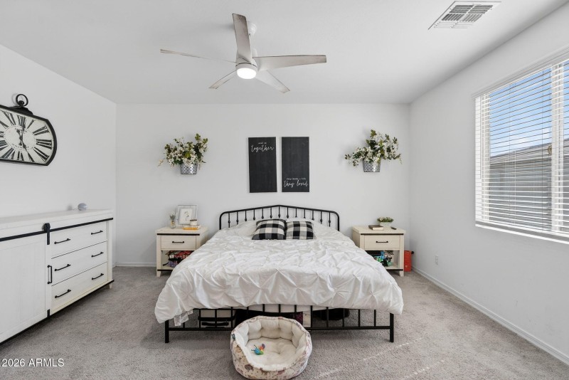 16-web-or-mls-30E Sector Dr