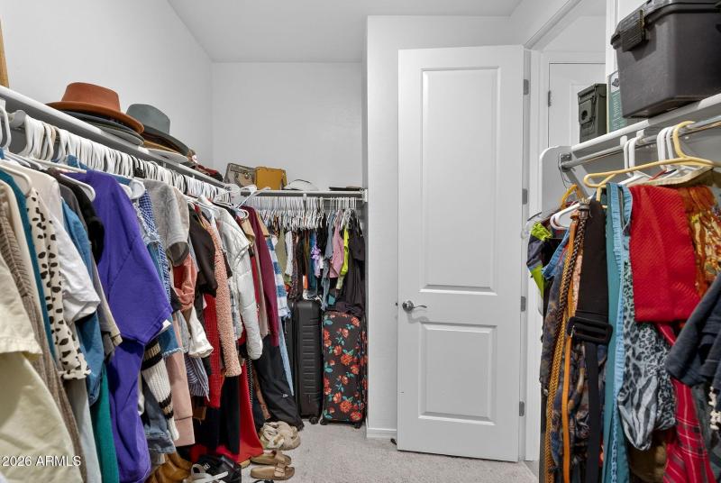 25-web-or-mls-37E Sector Dr