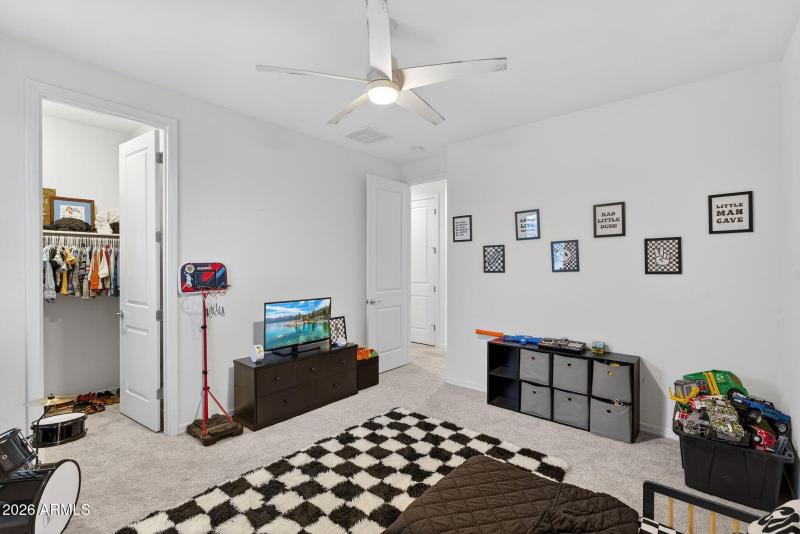 29-web-or-mls-07E Sector Dr