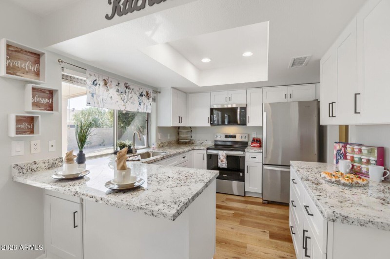 4341 W Bluefield Ave - Web Quality - 014