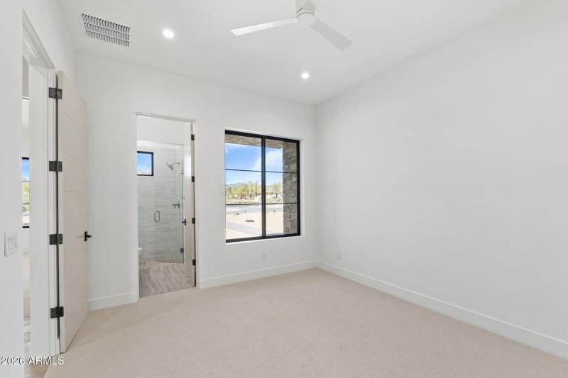 96-web-or-mls-DSC_7054