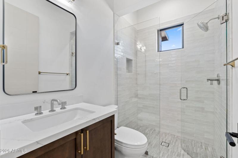 98-web-or-mls-DSC_7056