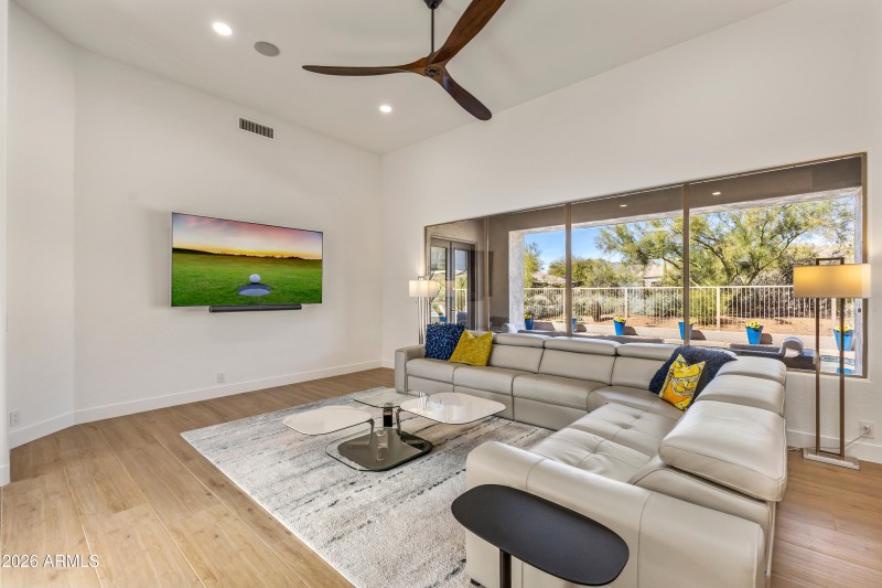 Open Concept Luxury Living