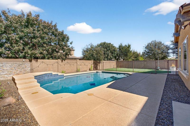 63-web-or-mls-63 Wyatt Way