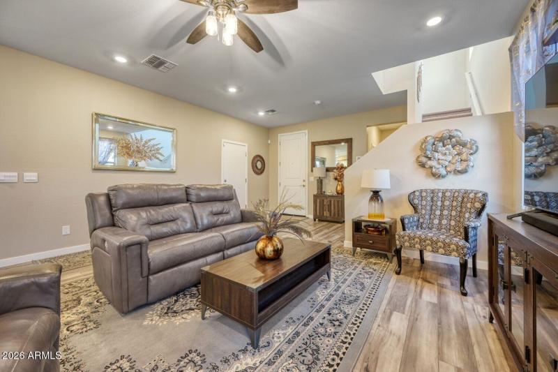 9920 E Tamery Ave - Web Quality - 007 -