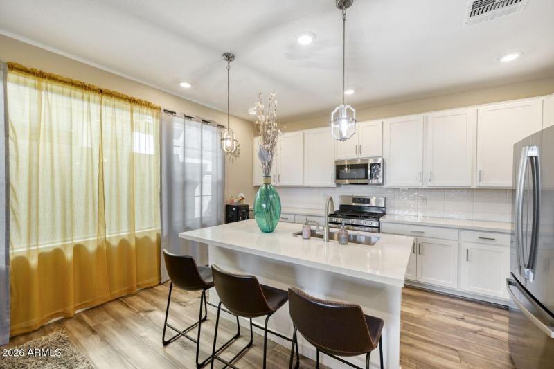 9920 E Tamery Ave - Web Quality - 013 -