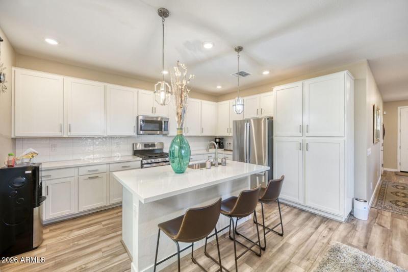 9920 E Tamery Ave - Web Quality - 014 -