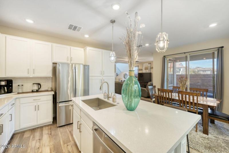 9920 E Tamery Ave - Web Quality - 015 -