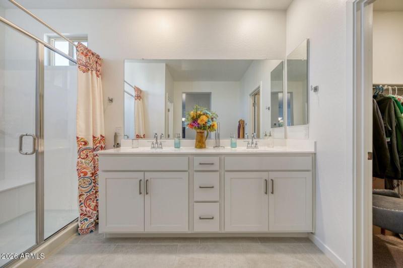 9920 E Tamery Ave - Web Quality - 027 -