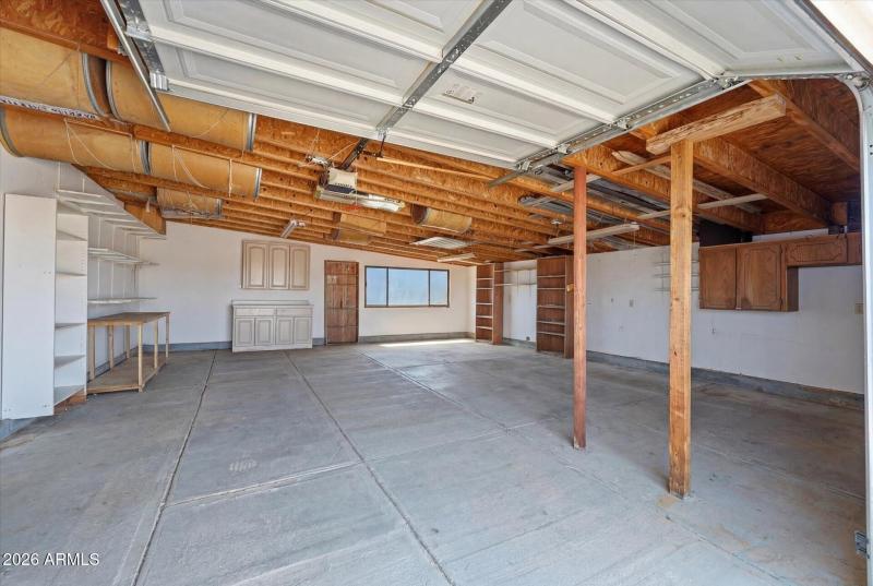 26-025-rear-exterior