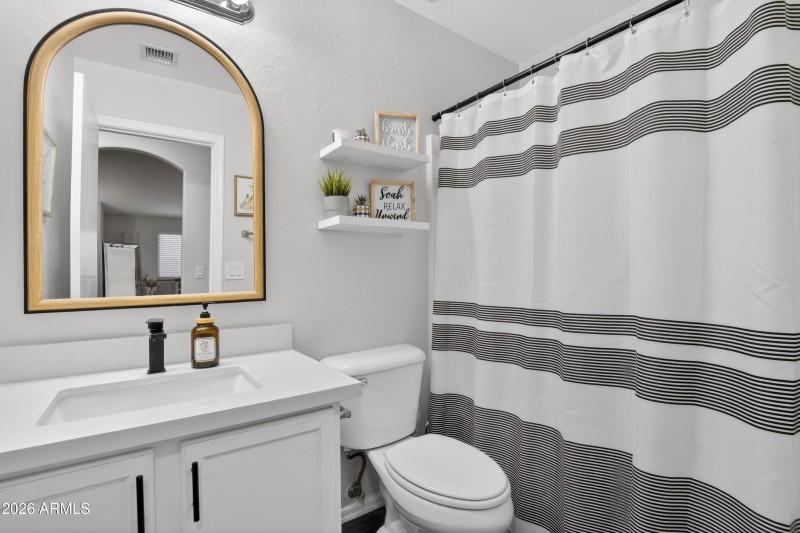 Hope Drive Hall Bath