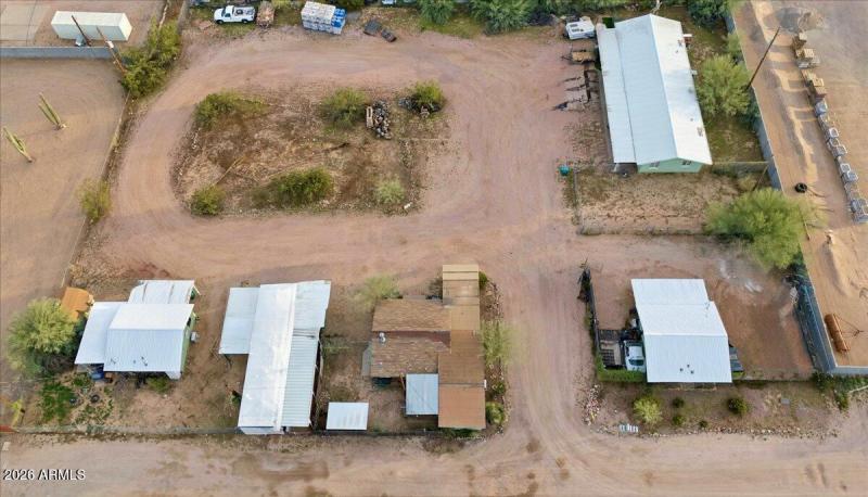 01-10411_E_1st_St_Drone_1