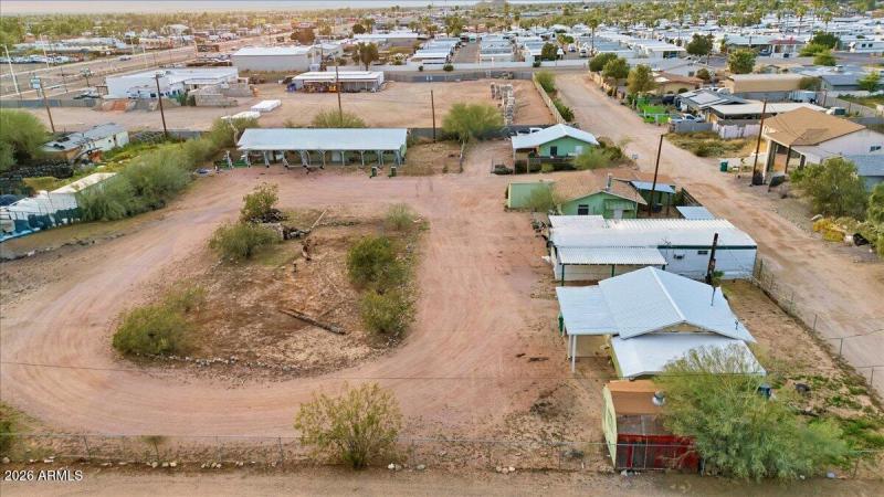 09-10411_E_1st_St_Drone_10