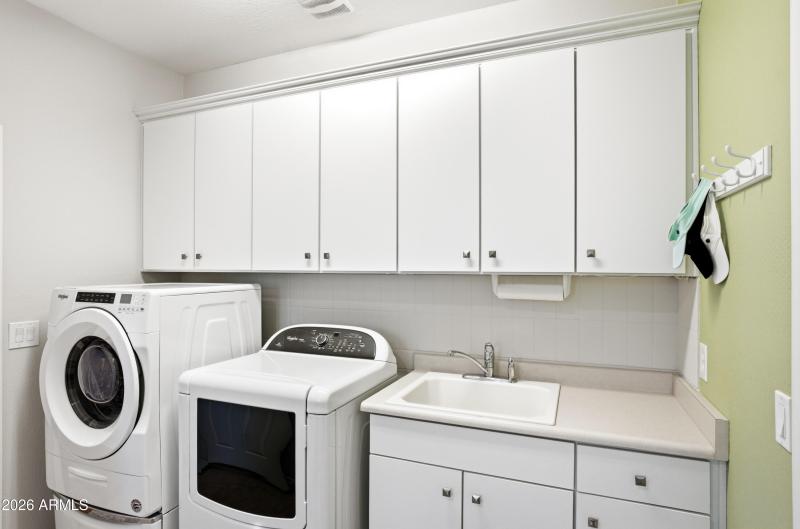 4062 n presidential dr-24