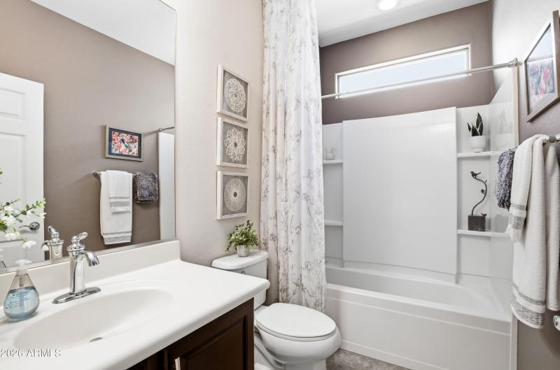 4062 n presidential dr-23