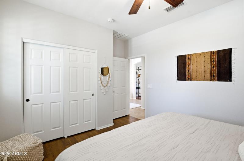 4062 n presidential dr-22